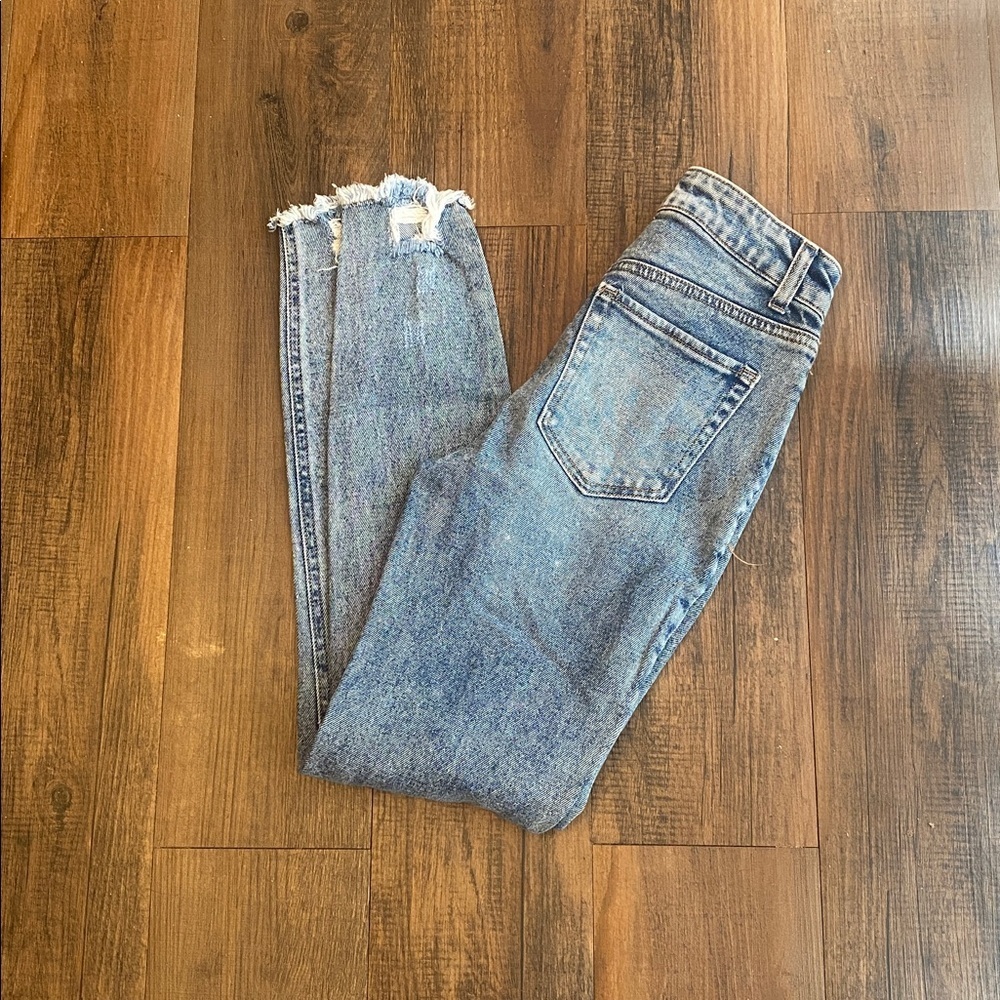 Tinseltown Distressed Blue Denim